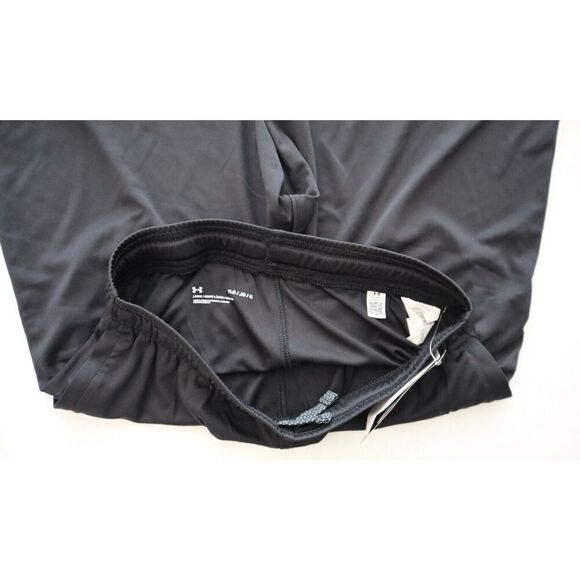 Under Armour 1361818-002 Boy's Sz L Black/Gray UA Prototype 2.0 Wordmark Shorts - Picture 3 of 9